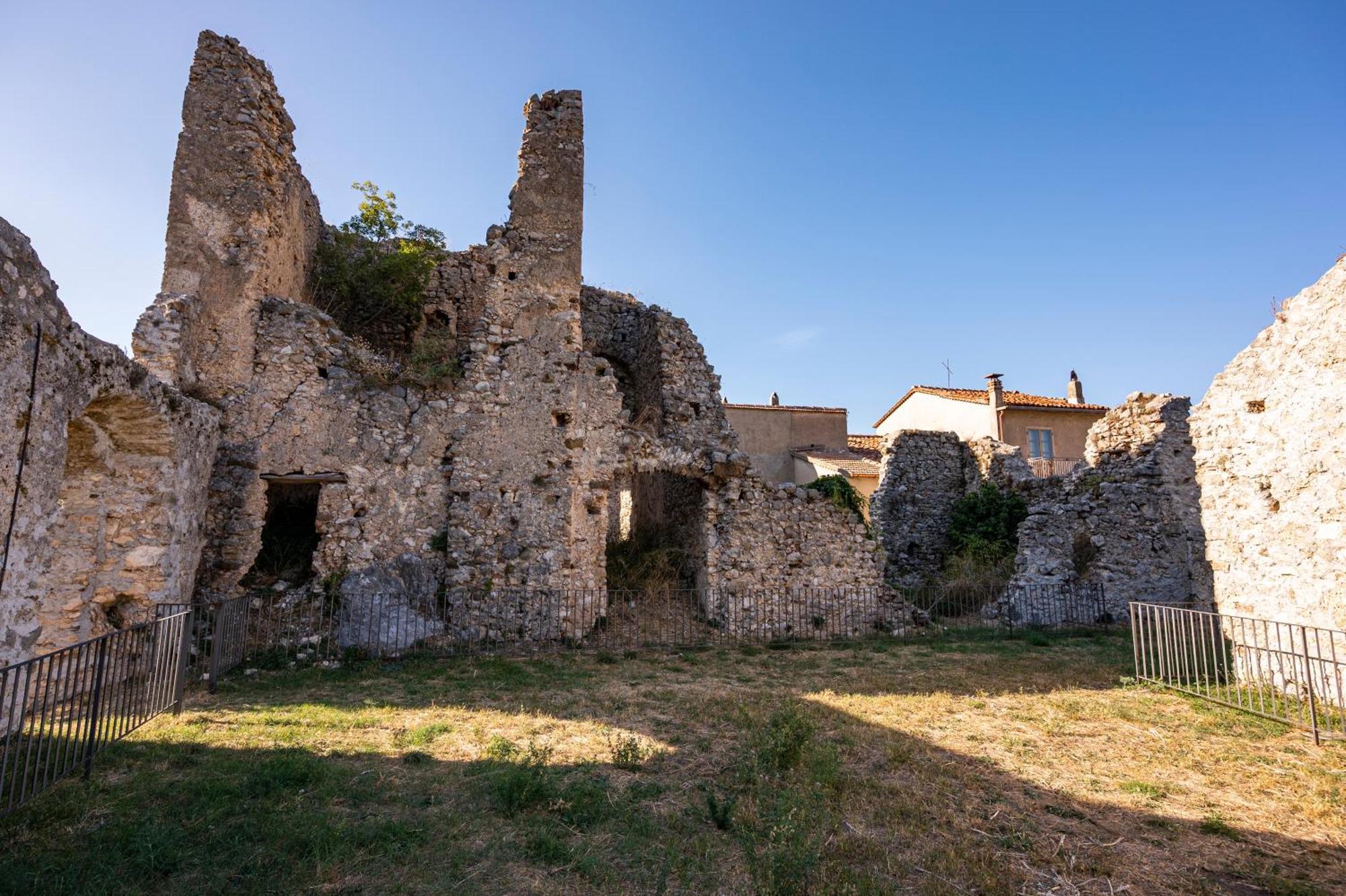 Piazza Laurino Apartments Basic Excursions Alto Cilento Pellegrinaggio Giubilare Экстерьер фото